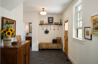 Opções interiores no Corredor: mais de 225 designs fotográficos (pedra / laminado / azulejo / fresco). Qual cor da parede é melhor?