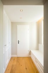 Opções interiores no Corredor: mais de 225 designs fotográficos (pedra / laminado / azulejo / fresco). Qual cor da parede é melhor?