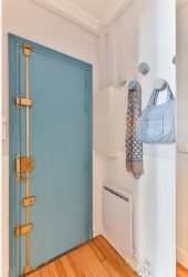 Opções interiores no Corredor: mais de 225 designs fotográficos (pedra / laminado / azulejo / fresco). Qual cor da parede é melhor?