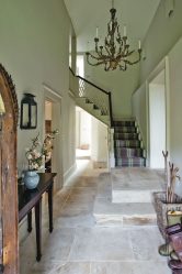 Opções interiores no Corredor: mais de 225 designs fotográficos (pedra / laminado / azulejo / fresco). Qual cor da parede é melhor?