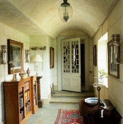 Opções interiores no Corredor: mais de 225 designs fotográficos (pedra / laminado / azulejo / fresco). Qual cor da parede é melhor?