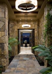 Opções interiores no Corredor: mais de 225 designs fotográficos (pedra / laminado / azulejo / fresco). Qual cor da parede é melhor?