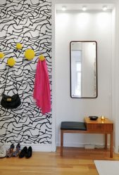 Opções interiores no Corredor: mais de 225 designs fotográficos (pedra / laminado / azulejo / fresco). Qual cor da parede é melhor?