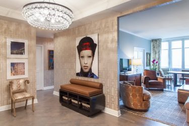 Opções interiores no Corredor: mais de 225 designs fotográficos (pedra / laminado / azulejo / fresco). Qual cor da parede é melhor?