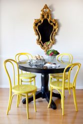 Mesa oval na cozinha - Versão universal para qualquer interior (mais de 210 fotos de modelos deslizantes, de vidro e de madeira)