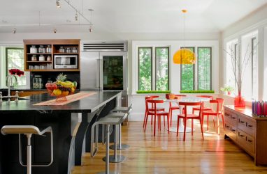 Mesa oval na cozinha - Versão universal para qualquer interior (mais de 210 fotos de modelos deslizantes, de vidro e de madeira)