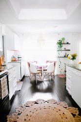 Mesa oval na cozinha - Versão universal para qualquer interior (mais de 210 fotos de modelos deslizantes, de vidro e de madeira)