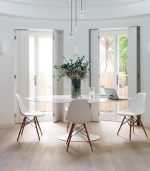 Mesa oval na cozinha - Versão universal para qualquer interior (mais de 210 fotos de modelos deslizantes, de vidro e de madeira)