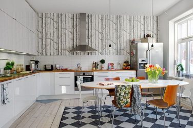 Mesa oval na cozinha - Versão universal para qualquer interior (mais de 210 fotos de modelos deslizantes, de vidro e de madeira)