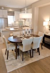 Mesa oval na cozinha - Versão universal para qualquer interior (mais de 210 fotos de modelos deslizantes, de vidro e de madeira)