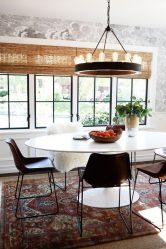 Mesa oval na cozinha - Versão universal para qualquer interior (mais de 210 fotos de modelos deslizantes, de vidro e de madeira)