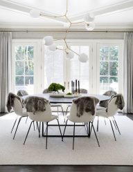 Mesa oval na cozinha - Versão universal para qualquer interior (mais de 210 fotos de modelos deslizantes, de vidro e de madeira)
