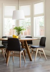 Mesa oval na cozinha - Versão universal para qualquer interior (mais de 210 fotos de modelos deslizantes, de vidro e de madeira)