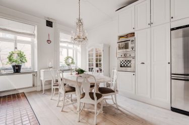 Mesa oval na cozinha - Versão universal para qualquer interior (mais de 210 fotos de modelos deslizantes, de vidro e de madeira)