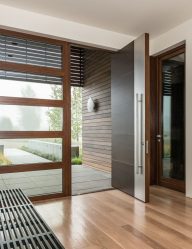 Portas de entrada de plástico em uma casa privada (145 + Foto): Como fazer e de forma segura e bonita?