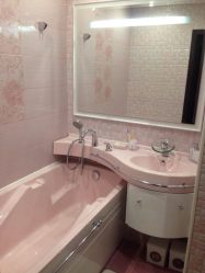 Azulejo para uma pequena casa de banho (mais de 150 Design Fotos): A combinação ideal de estilo e decoração
