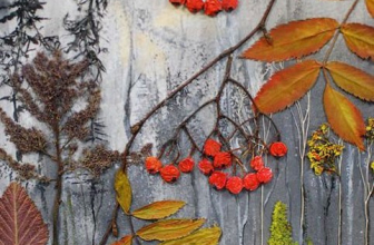 Handicraft of leaves on a sheet of paper The hands. What you need to know to create a beautiful application