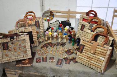 Artesanato em plástico e rolha de cortiça (mais de 130 fotos): Fazer itens únicos com as próprias mãos