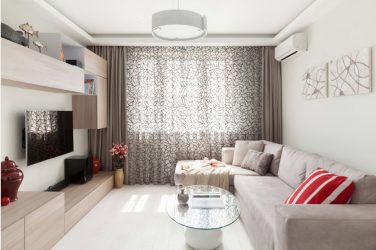 Prateleira de TV na parede (295+ fotos): nuances de design (articulada, canto, vidro)