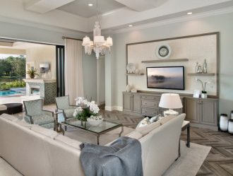 Prateleira de TV na parede (295+ fotos): nuances de design (articulada, canto, vidro)