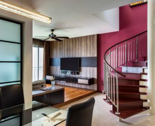 Prateleira de TV na parede (295+ fotos): nuances de design (articulada, canto, vidro)