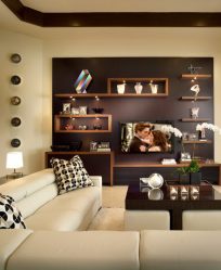 Prateleira de TV na parede (295+ fotos): nuances de design (articulada, canto, vidro)