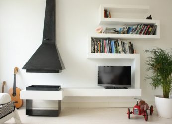 Prateleira de TV na parede (295+ fotos): nuances de design (articulada, canto, vidro)