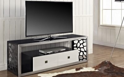 Prateleira de TV na parede (295+ fotos): nuances de design (articulada, canto, vidro)