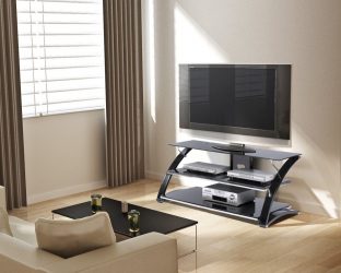 Prateleira de TV na parede (295+ fotos): nuances de design (articulada, canto, vidro)
