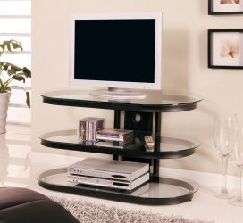 Prateleira de TV na parede (295+ fotos): nuances de design (articulada, canto, vidro)