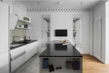Prateleira de TV na parede (295+ fotos): nuances de design (articulada, canto, vidro)
