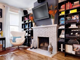 Prateleira de TV na parede (295+ fotos): nuances de design (articulada, canto, vidro)