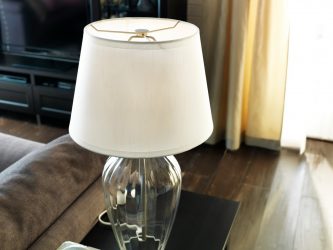 Regras de design de iluminação: Candeeiros de mesa para a mesa. As melhores opções que agradam a todos