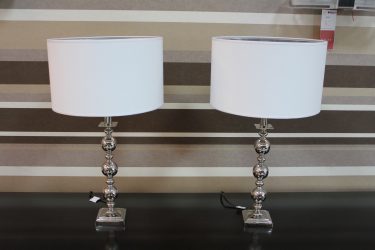 Regras de design de iluminação: Candeeiros de mesa para a mesa. As melhores opções que agradam a todos