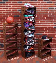 Hall de entrada com prateleiras para sapatos e roupas As mãos: 125 + opções de foto (com um assento, com um cabide, com uma banqueta e não só)