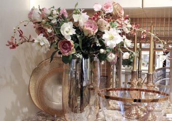 Rosas grandes e pequenas de Foamiran: 150+ (foto) com instruções passo a passo. 7 master classes detalhadas para iniciantes