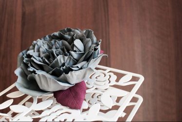 Rosas grandes e pequenas de Foamiran: 150+ (foto) com instruções passo a passo. 7 master classes detalhadas para iniciantes