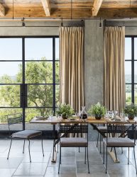 Cortinas na porta - Como resolver a harmonia na casa? Mais de 215 fotos de ideias bonitas e modernas