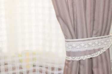 Cortinas na sala de estar (mais de 130 fotos): idéias modernas, modelos de novos produtos de 2017, que serão lembrados por muito tempo