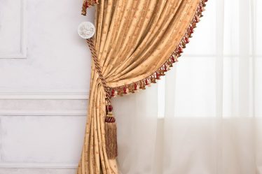 Cortinas na sala de estar (mais de 130 fotos): idéias modernas, modelos de novos produtos de 2017, que serão lembrados por muito tempo