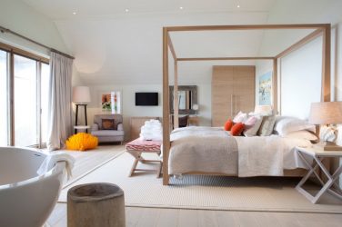 Estilo escandinavo: 240+ Fotos de concisão e contenção no design. O que torna esse estilo no interior disso?