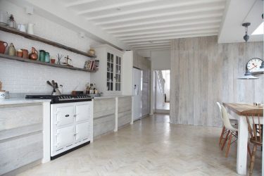 Estilo escandinavo: 240+ Fotos de concisão e contenção no design. O que torna esse estilo no interior disso?