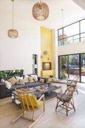 Estilo escandinavo: 240+ Fotos de concisão e contenção no design. O que torna esse estilo no interior disso?