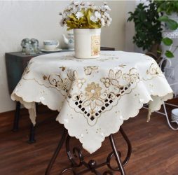 Experimentando com toalhas de mesa em cima da mesa: 265+ Fotos de opções bonitas e modernas (silicone, transparentes, a céu aberto)