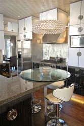 Mesas de vidro - confiabilidade e exclusividade do interior. 285+ (foto) opções com gosto de designer