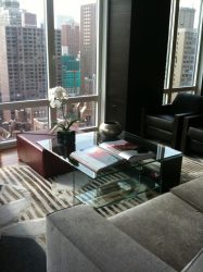 Mesas de vidro - confiabilidade e exclusividade do interior. 285+ (foto) opções com gosto de designer
