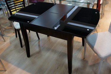Mesas de vidro - confiabilidade e exclusividade do interior. 285+ (foto) opções com gosto de designer