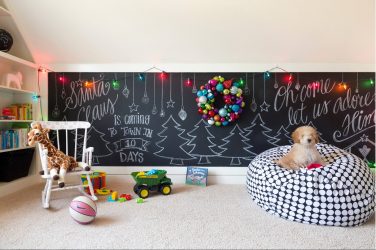 Rack para livros e brinquedos no berçário: Uma solução simples e original de sistema de armazenamento do tipo 