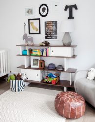 Rack para livros e brinquedos no berçário: Uma solução simples e original de sistema de armazenamento do tipo 