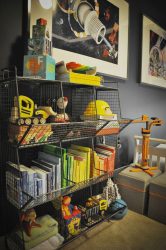 Rack para livros e brinquedos no berçário: Uma solução simples e original de sistema de armazenamento do tipo 